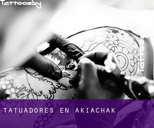 Tatuadores en Akiachak