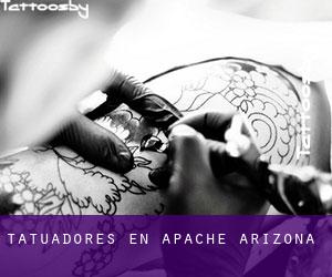 Tatuadores en Apache (Arizona)