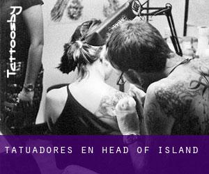 Tatuadores en Head of Island