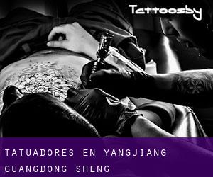Tatuadores en Yangjiang (Guangdong Sheng)